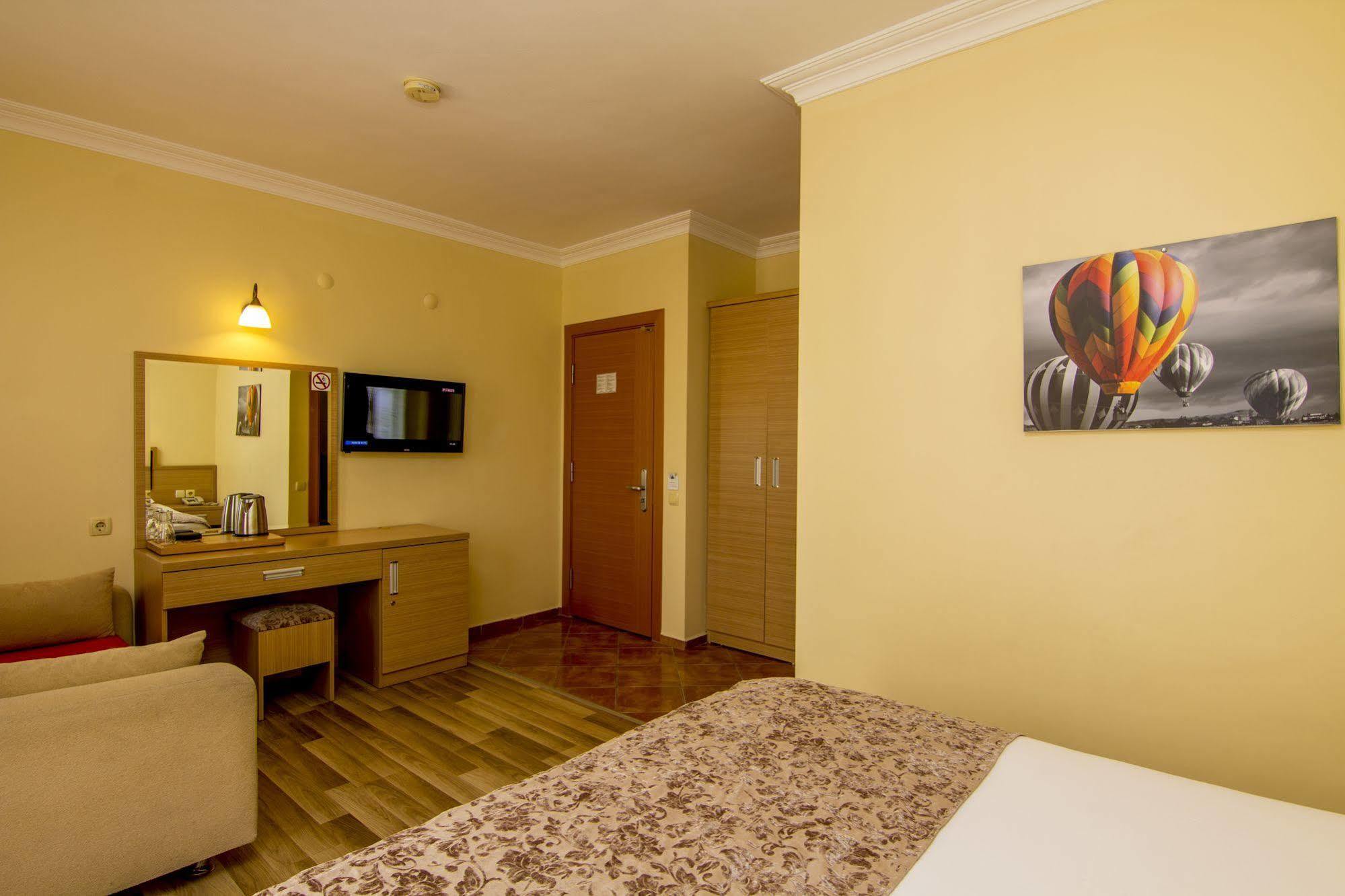 Magic Tulip Beach Hotel Oludeniz Exterior foto